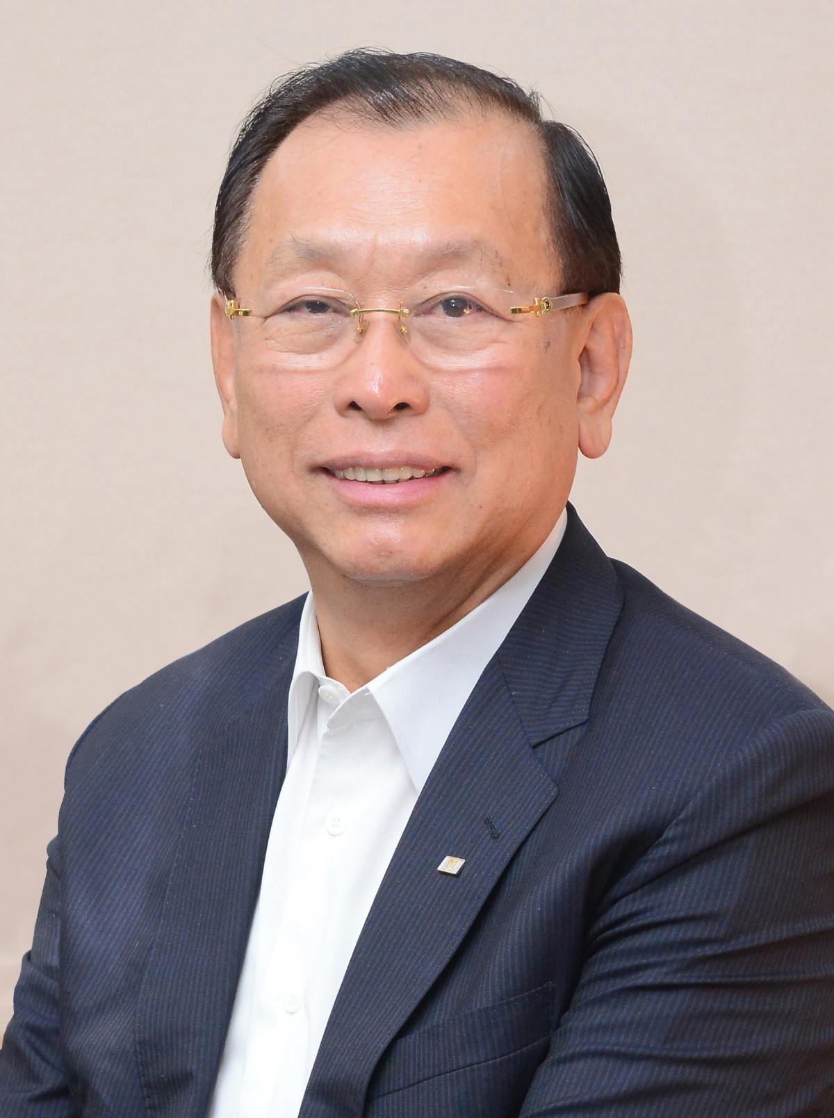 董事長 李成家